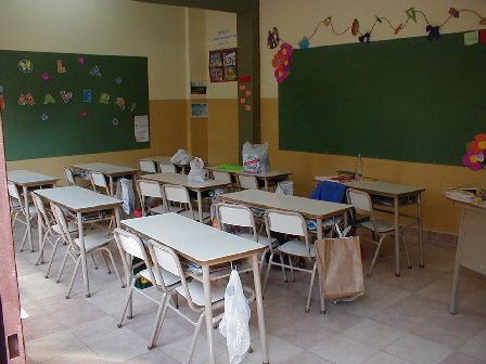 20070328235931-aulas1.jpg
