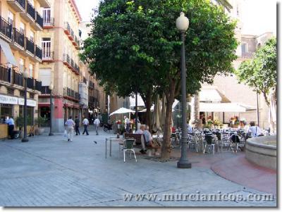 20070817194809-plaza-de-las-flores.jpg